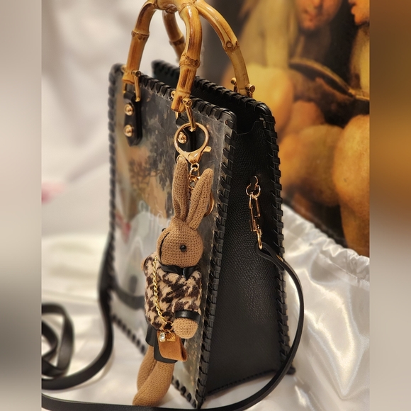 ποΈ GUCCI Shopping Bag + DIY Kit = Fashionable Crossbody Pocketbook ππ - Picture 12 of 15
